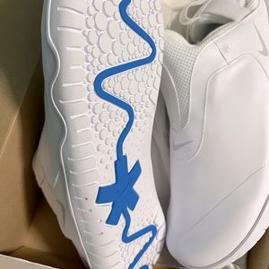 Nike zoom pulse size 15